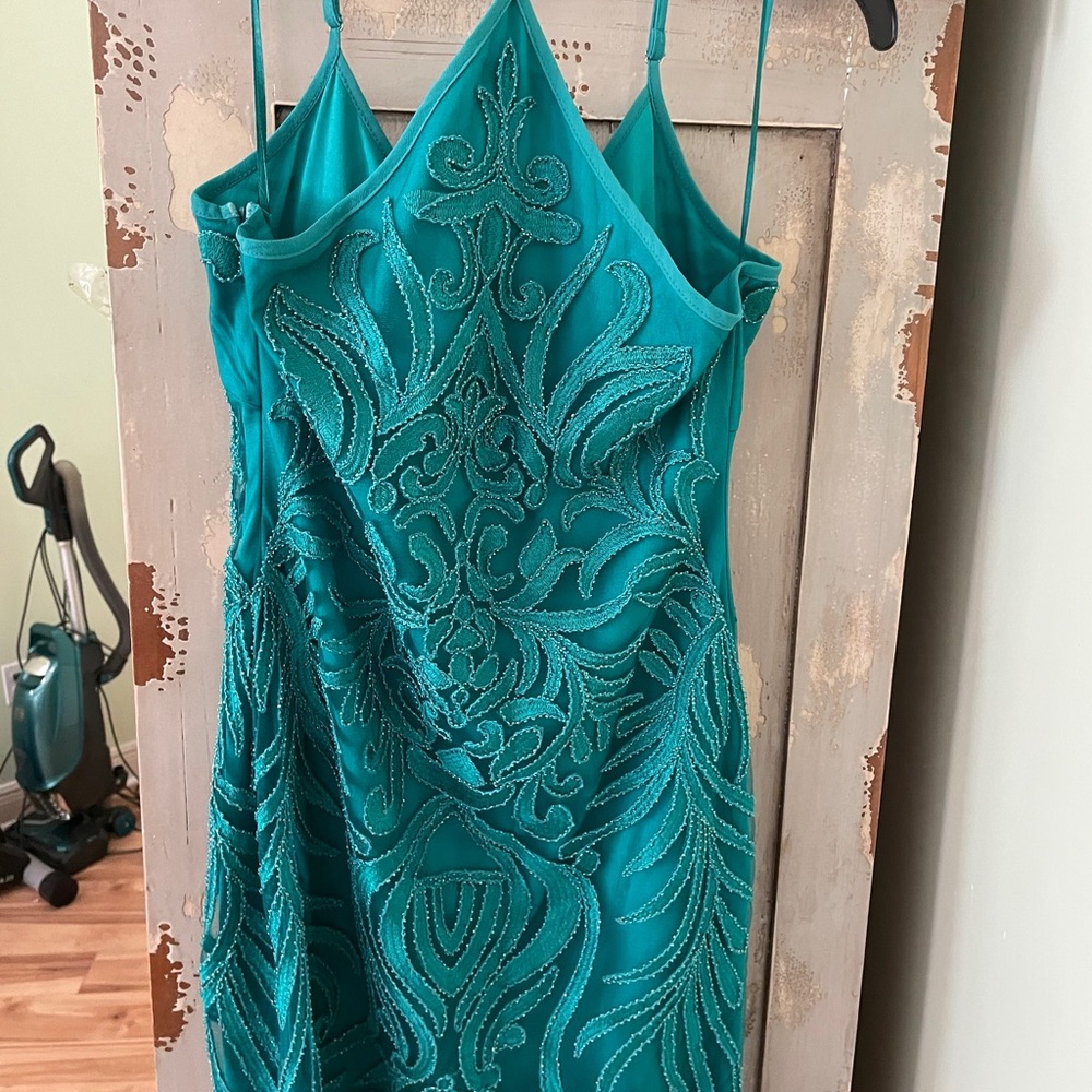 Dress/verty - Picture 6 of 13